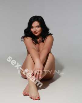 Массаж: Нина