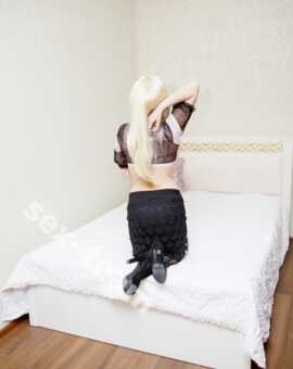 Девочка краска